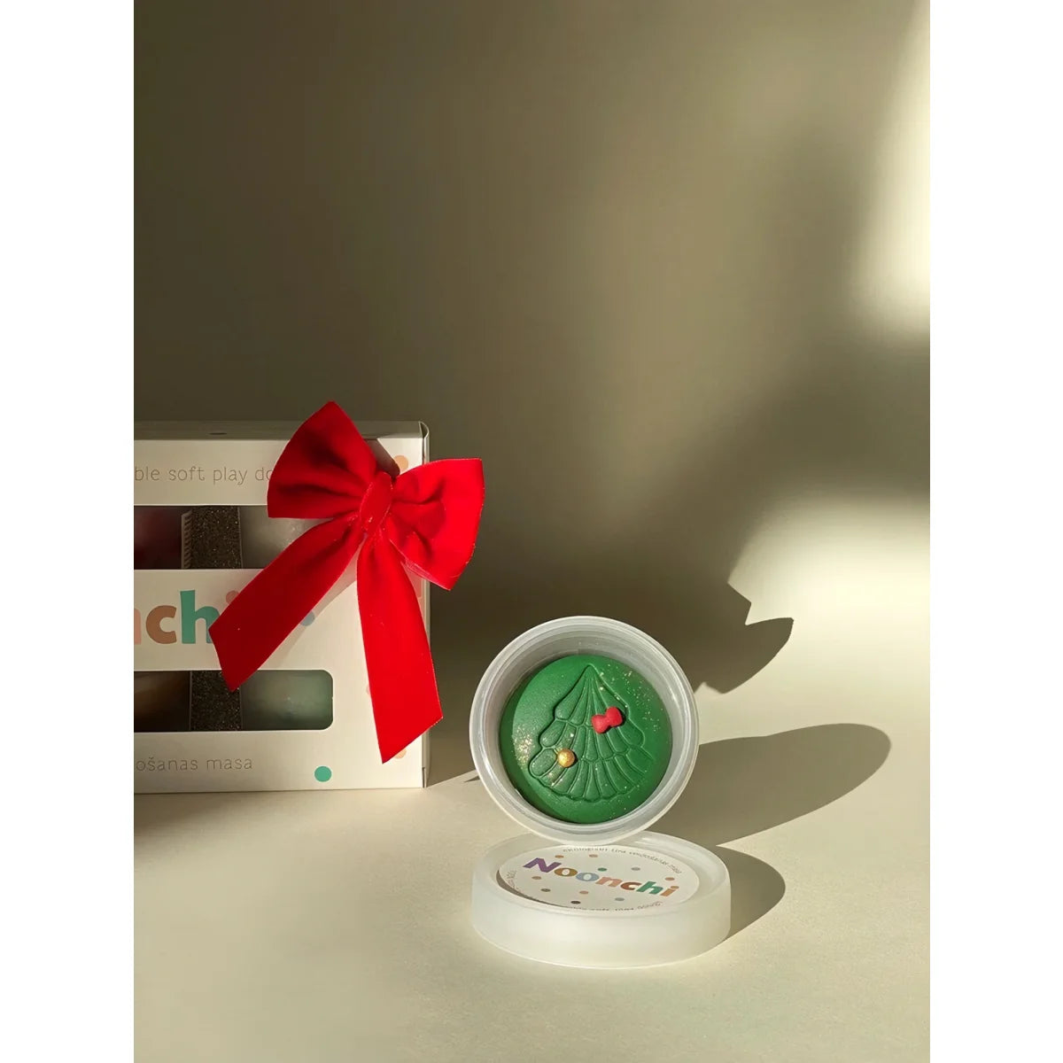 Noonchi Organics Knete Set Xmas 6 x 100 g – Bild 4