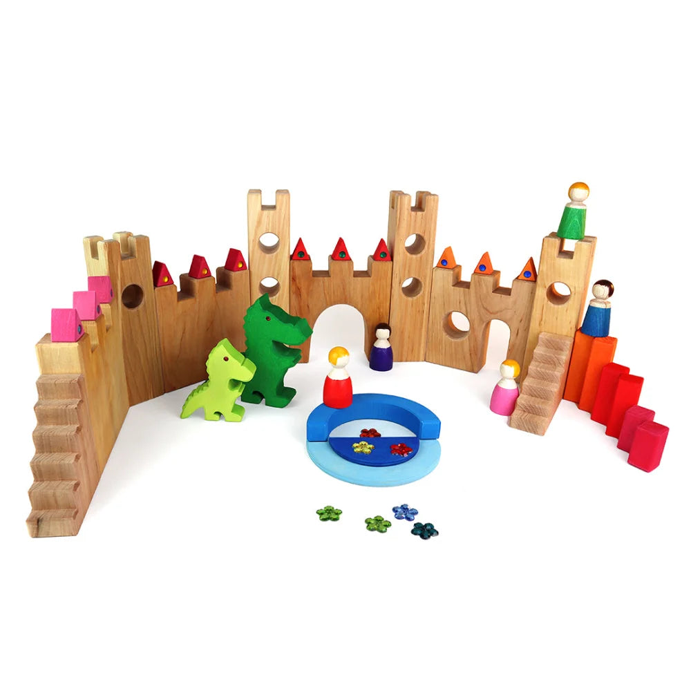 Holzspielzeug Burg mit Figuren und Dinosauriern für das Knights Castle Produkt