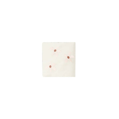 Knisterbuch butterfly mit quadratischem seifenstück in offwhite mit zarten pinken blumen für ökologische baby- & kinderprodukte