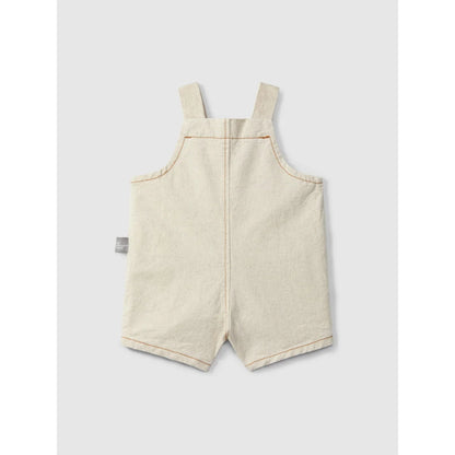 Latzshorts Organic beige mit oranger Näht, nachhaltige Babykleidung Schweiz