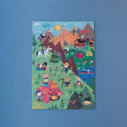 Buntes Kinderpuzzle mit einer fantasievollen Außenszene im Let’s go to the Mountain Puzzle