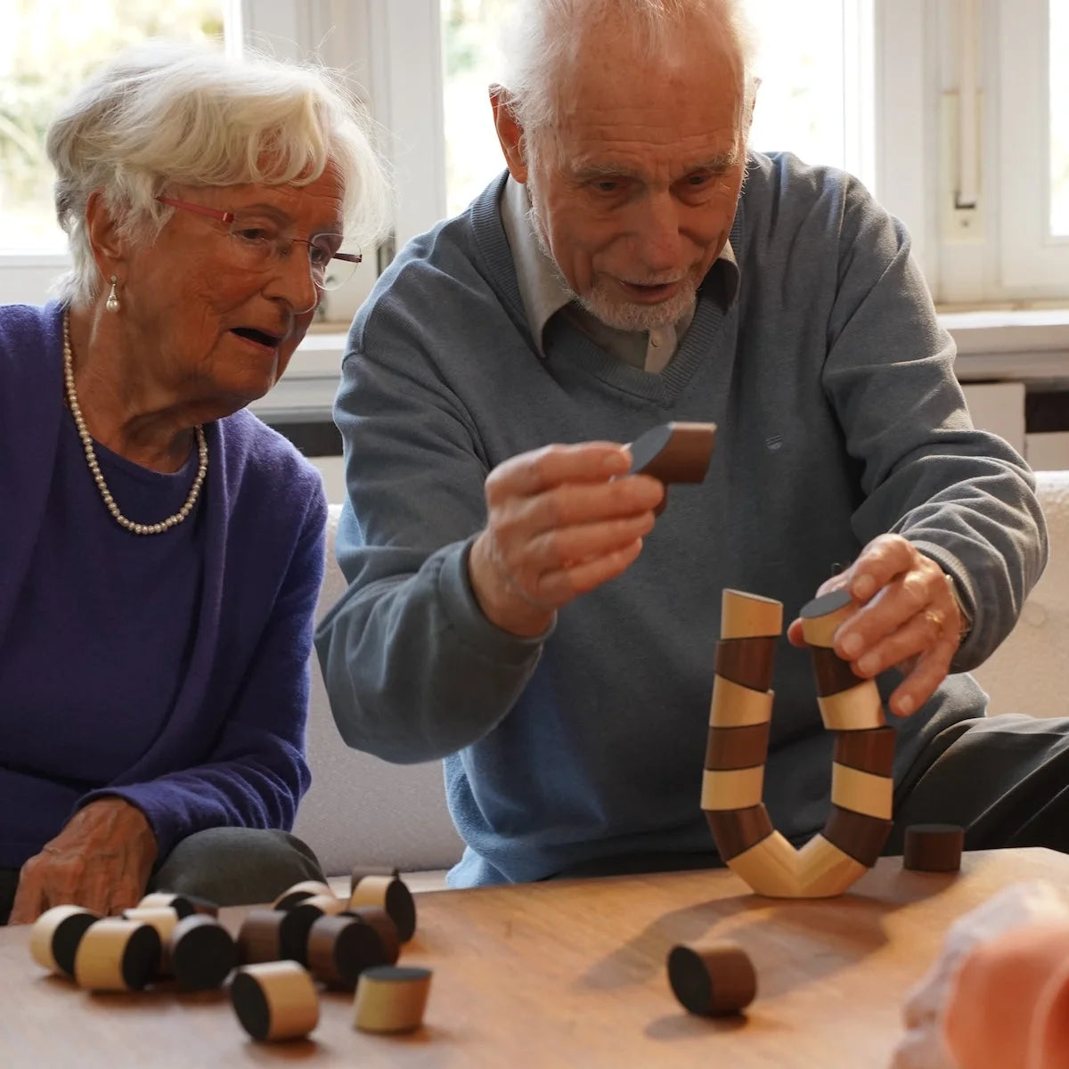 Holzbausteinpuzzle Loggos Buche Nuss, ökologische Baby-Produkte