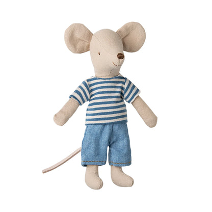 Weiches beige Stoffmaus-Spielzeug LouiMax Maus Großer Bruder in blau-weiß gestreiftem Shirt und hellblauen Jeansshorts