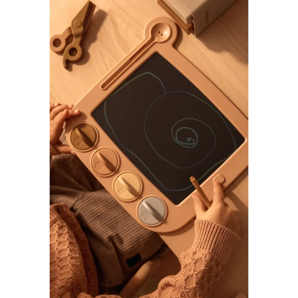 Kinderspielzeug Magic Drawing Board mit Stempeln von Venzora mit Stift und Kreativdesign