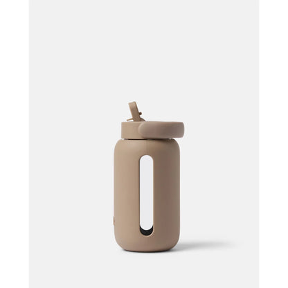 Bink Mini Bottle Flip Cap in Mocha (mokkabraun), Glas-Trinkflasche mit Flip-Verschluss