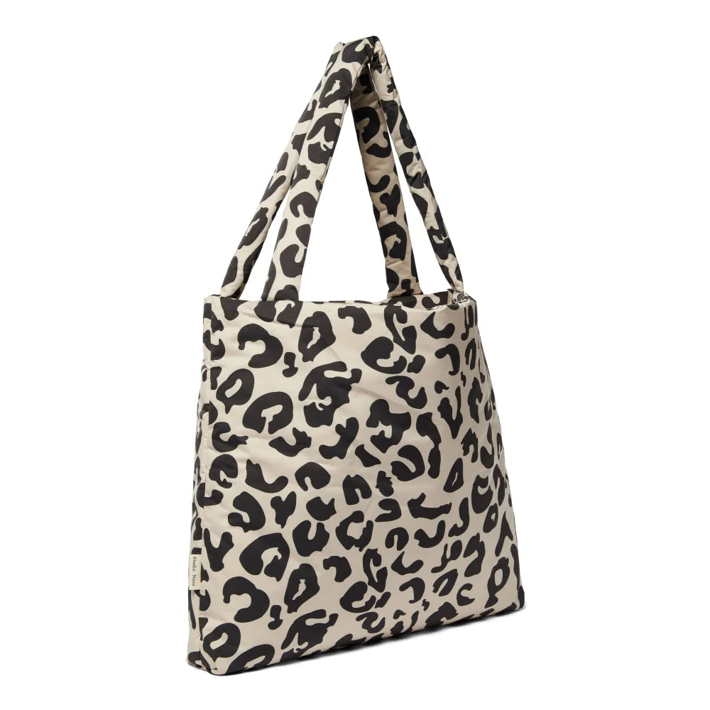 Leopardprint Einkaufstasche mit zwei Griffen von Mom Bag Puffy | Holy Cow