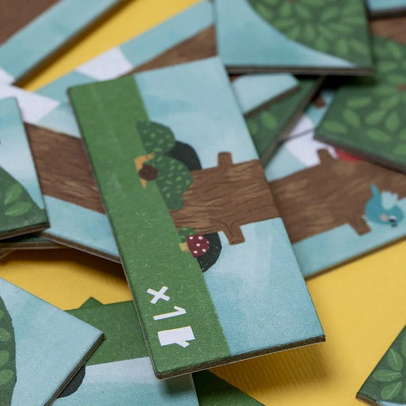 Rechteckiges Holz-Puzzleteil PIU PIU Tiny Game mit Bäumen und Himmel