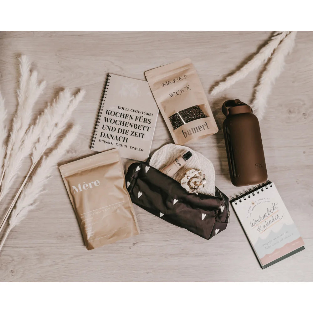 Postpartum Bundle mit essentials für neue Mütter und Erholung nach der Geburt