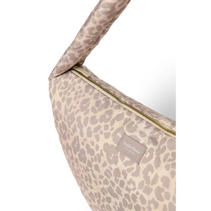 Noos Puffy Cross Body Bag Braun Leopard mit seitlichen Fächern