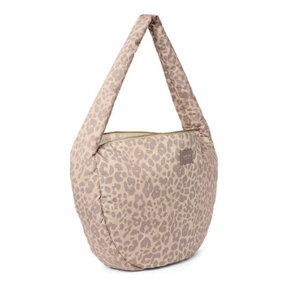 Noos puffy cross body bag braun: Beige Leopard-Muster, Steppung, Goldreißverschluss