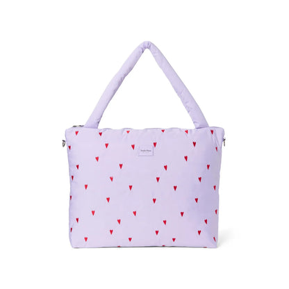 Puffy Mom Lila Hearts Tragetasche in Lavendel mit roten Herzen