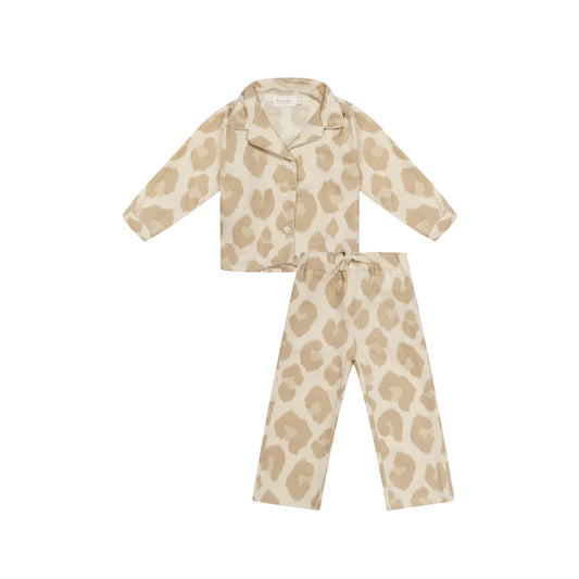 Leopard print Pyjama Set leo aus Flanell in Beige und Braun mit Knopfleiste