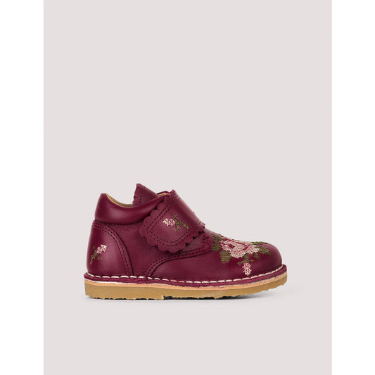Rose Scallop Velcro Boot | Fuschia