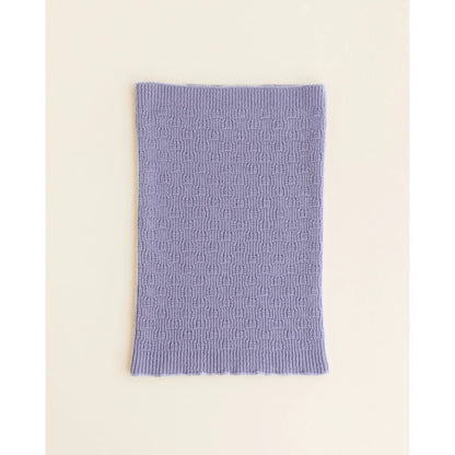 Schal Gigi in Lilac zusammengelegt in Draufsicht