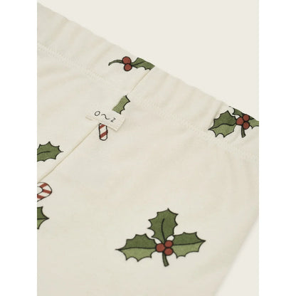 Weihnachtliche Slim-Pyjamas für Erwachsene mit Holly-Muster