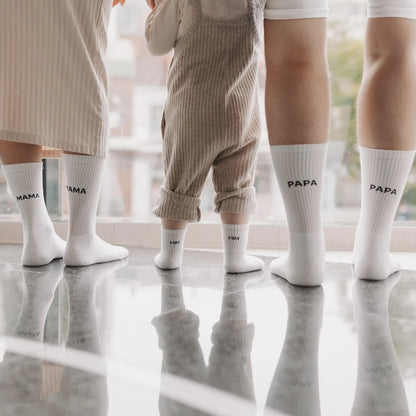 Weiße Socken Papa mit Mama, Papa, Mini-Stickerei