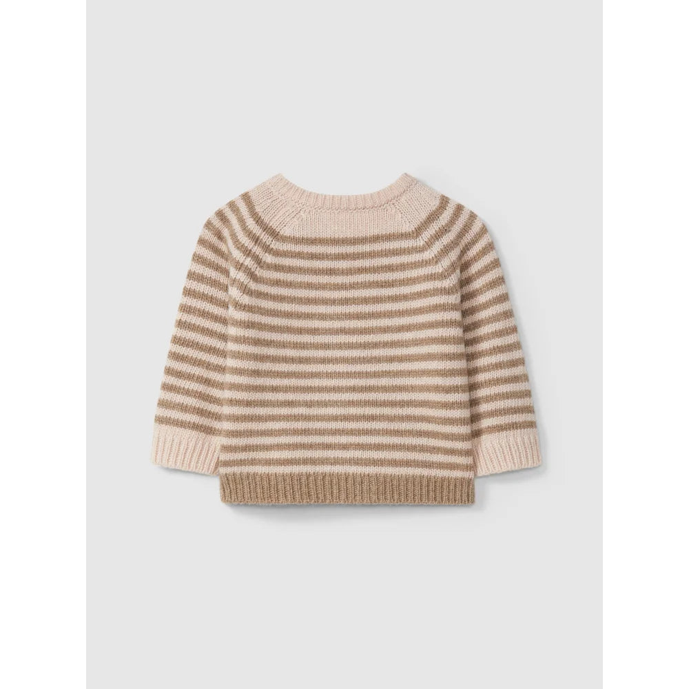 Gestreifter Strickpullover in Beige- und Brauntönen für stilvolle Outfits