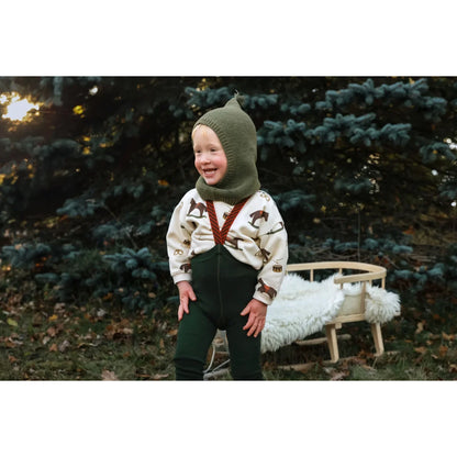 Silly Silas Strumpfhose mit Träger Footless in Dark Forest Green mit Weihnachtsmuster