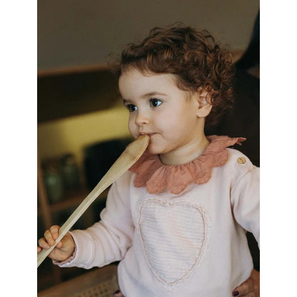 Snug Sweatshirt mit Herzapplikation in Rosa – Ansicht 3