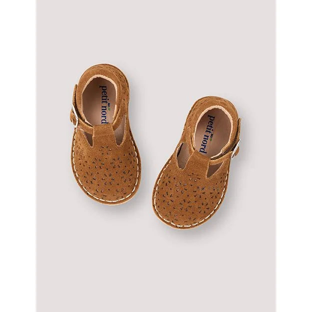 Braune Leder-T-strap Babyschuhe für den T-Bar Flower | Chestnut Produkt