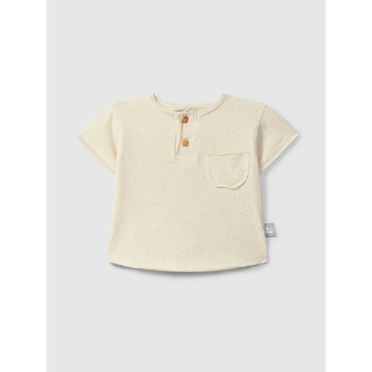 Nachhaltige Babykleidung Schweiz: Leinen T-Shirt mit Tasche, creme
