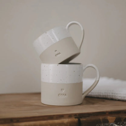 Zwei Tassen Oma mit Herz, speckled Design, 220ml Tasse Love