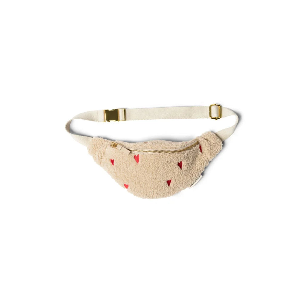 Beige Teddy Mini Fanny Pack mit roten Herzmustern auf Ecru-Hintergrund