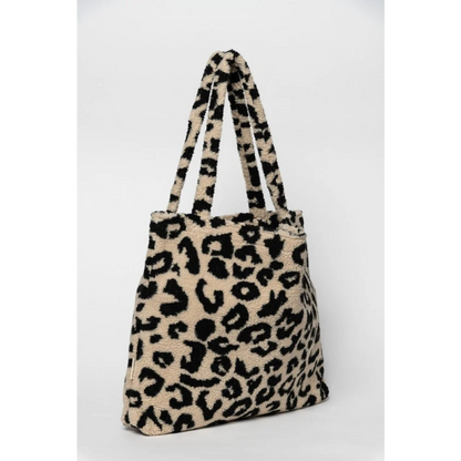 Leopardenmuster-Tasche mit plüschiger Textur von Teddy Mom Bag, Holy Cow