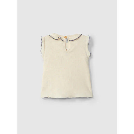 Nachhaltige Babykleidung Schweiz: Creme-Rippstrick-Top mit Peter-Pan-Kragen