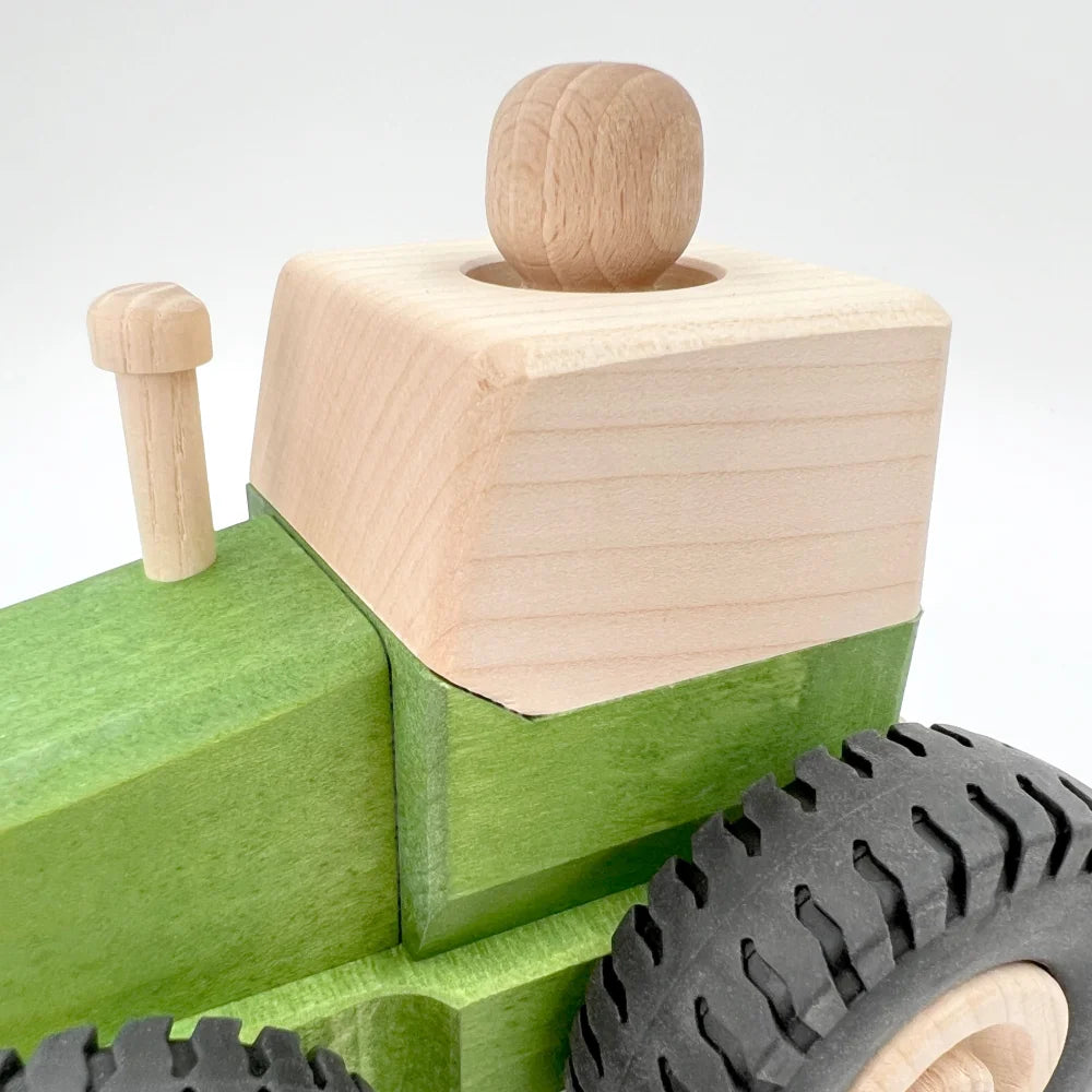 Holzrattan tractor Spielzeug Traktor BERND für Kinder sicher und umweltfreundlich