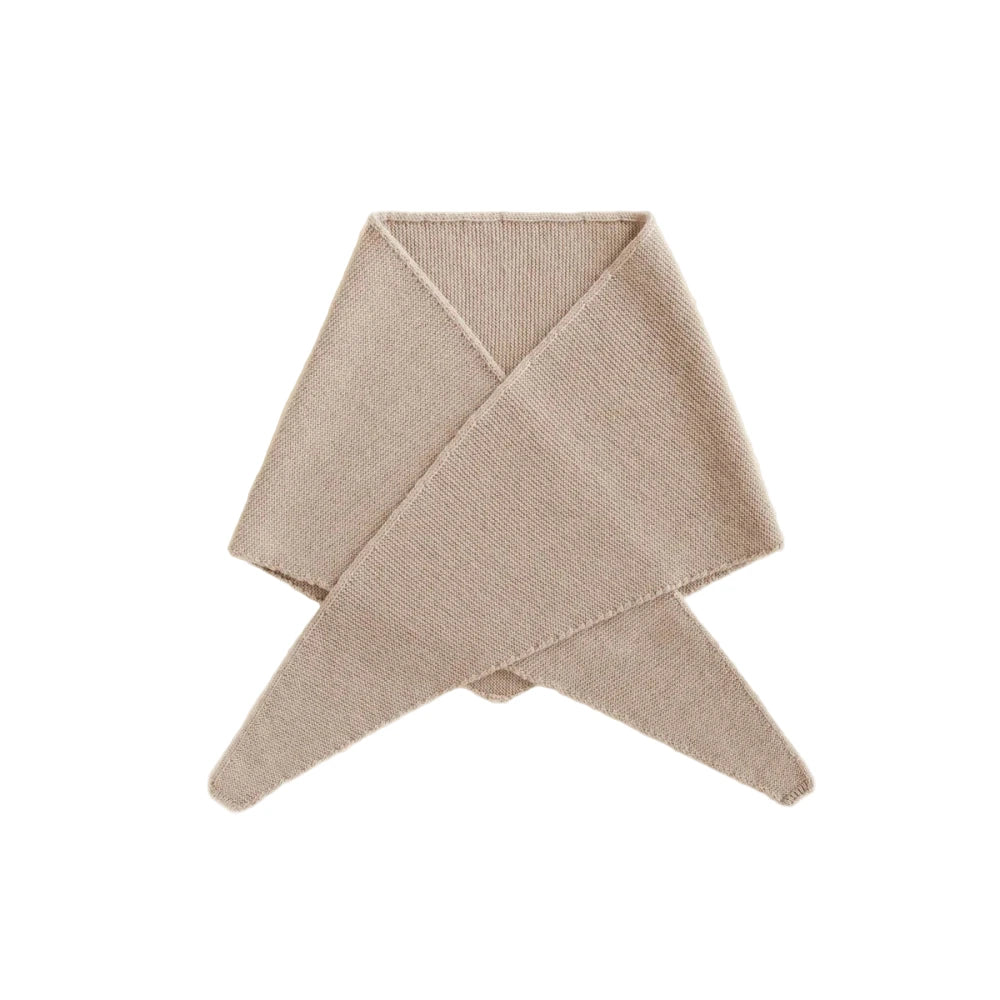 Leichter brauner gestrickter Schal mit geripptem Innenraum, Triangle Schal Josephina Sand