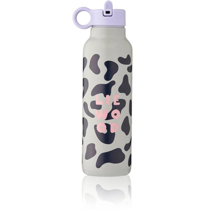 Matte wasserflasche falk 500 ml mit schwarz weißem leopardmuster rosa schriftzug und lavendelfarbenem deckel