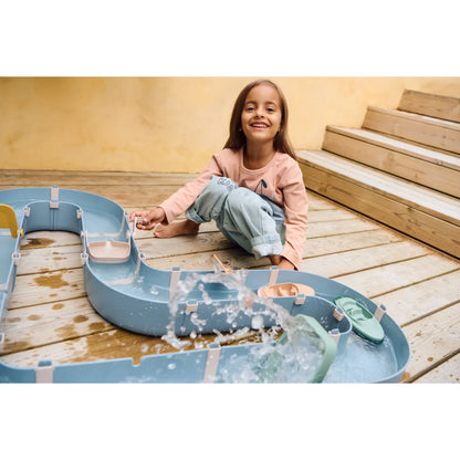 Wasserstrassen-Set Cassian Beach blue mit blauem Spielset und grünem Boot