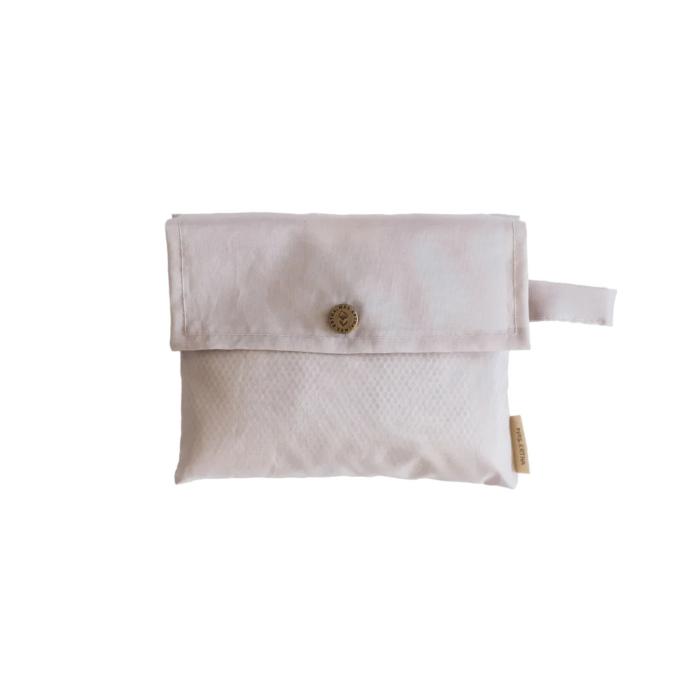 Weißer Stoffbeutel oder Clutch mit Knopfverschluss und kleinem Griff, XL Beach Bag Meshies